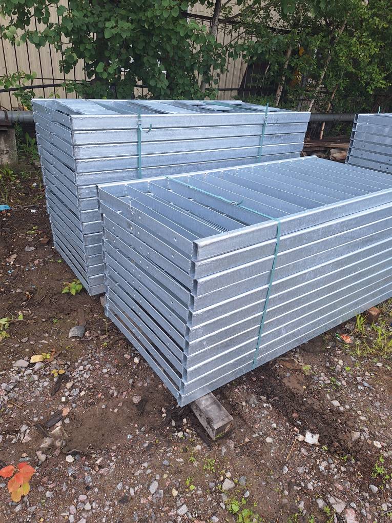 Забор из металла